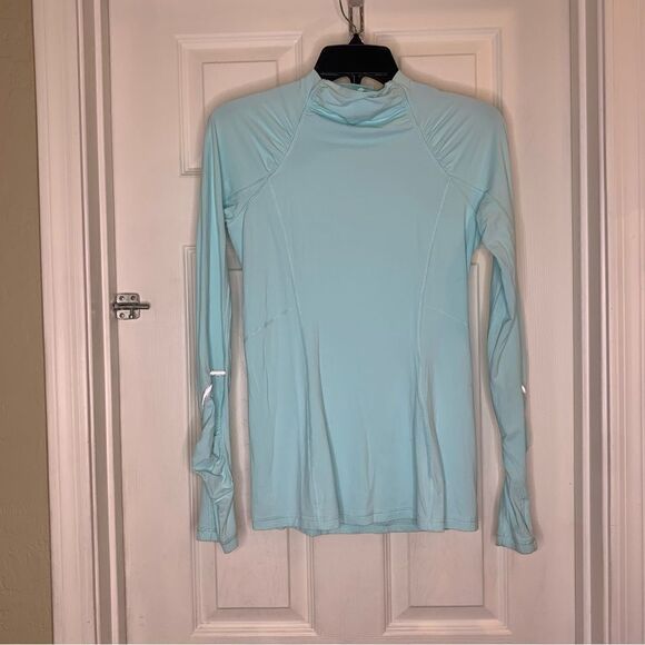 Lululemon Warm It Up Long Sleeve in Heathered Aquamarine - Picture 2 of 8